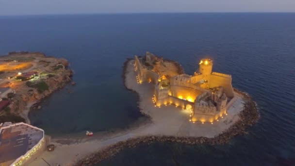 Panoramisch Luchtfoto Van Aragonese Fort Calabrië Italië Video — Stockvideo