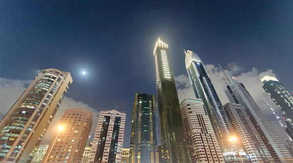 Skyline Centro Longo Sheikh Zayed Road Noite Dubai — Fotografia de Stock