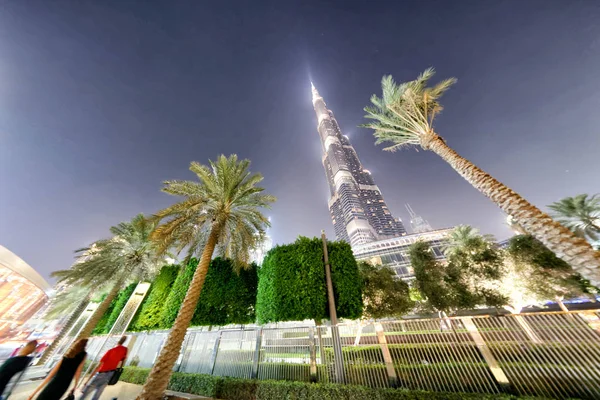 Dubai Diciembre 2016 Rascacielos Burj Khalifa Centro Dubái Por Noche —  Fotos de Stock