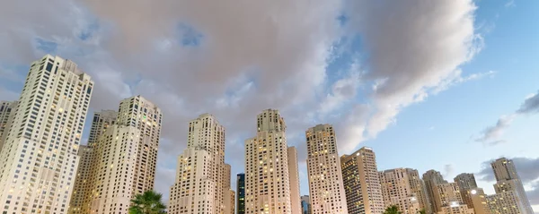 Dubai Marina Panoramę Nocą Widziany Promenady — Zdjęcie stockowe