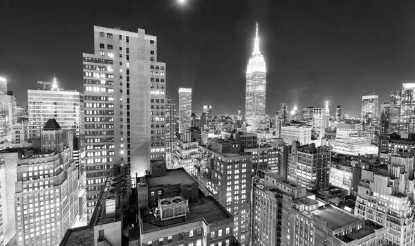 Night skyline of New York City in black and white, USA.