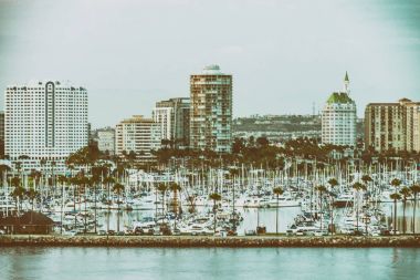 Long Beach, Kaliforniya. Gün batımında manzarası.