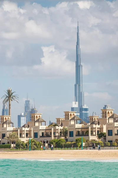 Dubais Skyline Vom Strand Aus Gesehen — Stockfoto