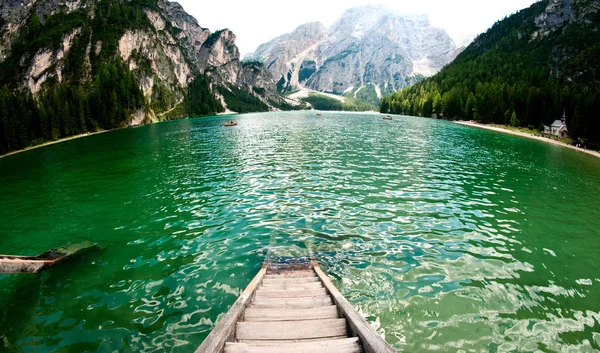 Lago Braies Sulle Dolomiti Italia — Foto Stock