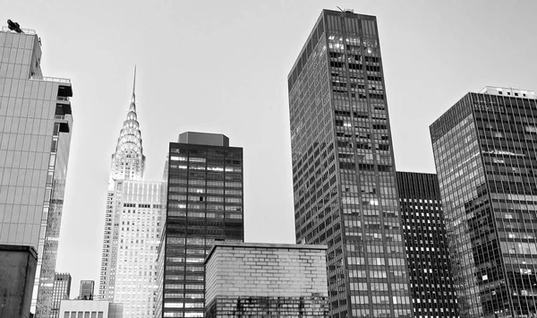 Midtown Manhattan Felhőkarcoló Mint Látott Ból Város Tetőtéri Naplementekor — Stock Fotó