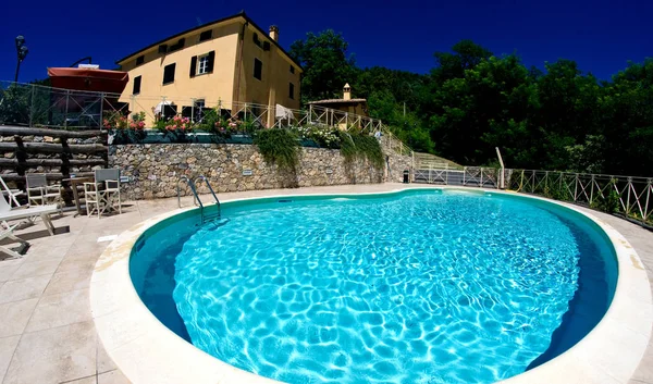 夏天在意大利托斯卡纳的家 — 图库照片
