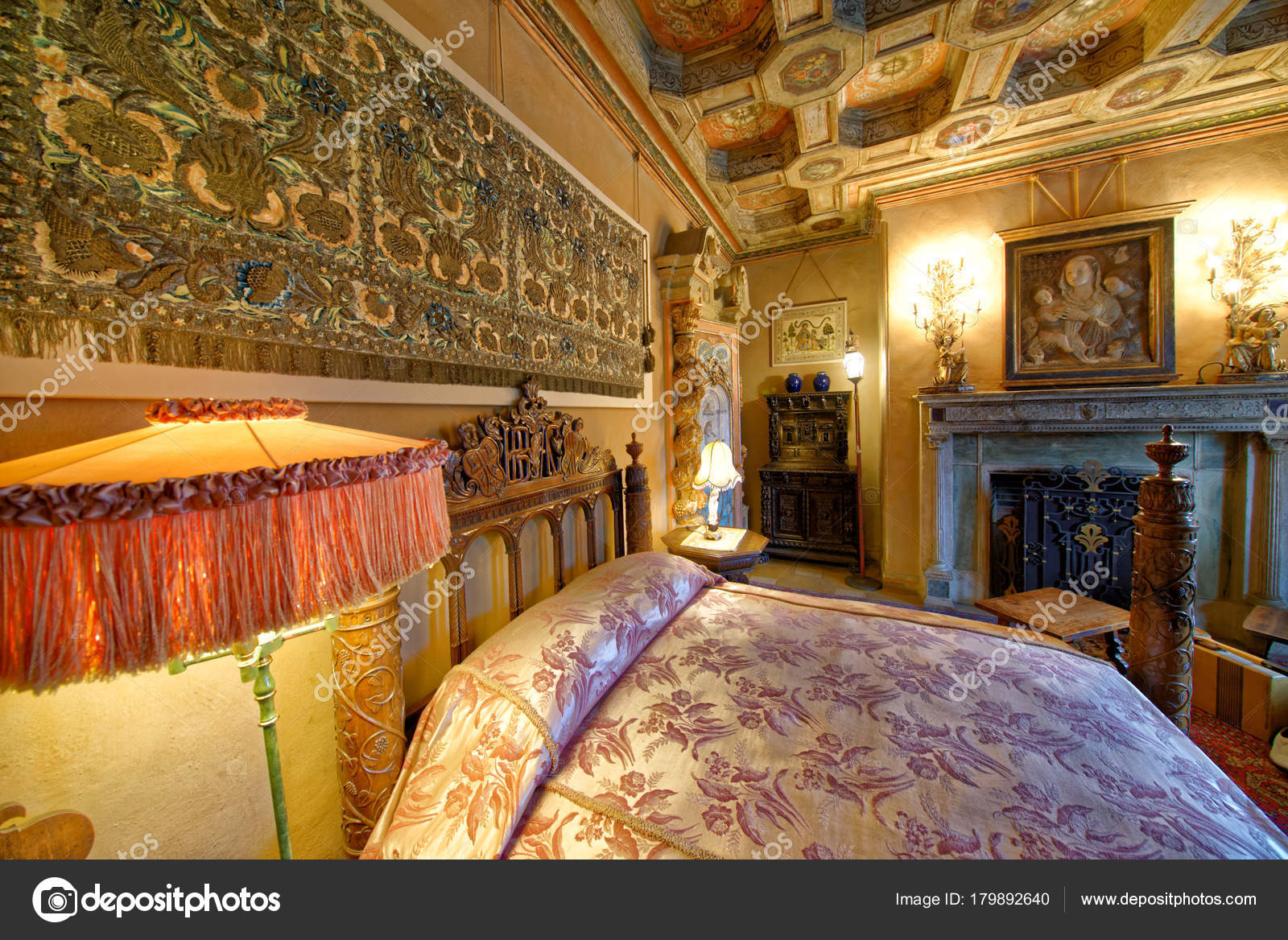 San Simeon August 2017 Hearst Castle Interior National Historic