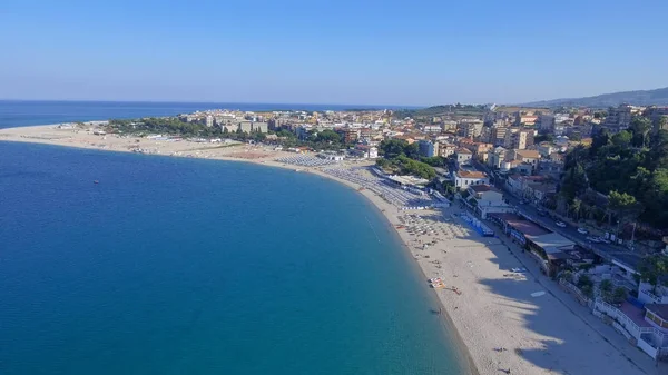 Vedere Aeriană Frumoasă Coastei Soverato Plajelor Timpul Verii Calabria Italia — Fotografie, imagine de stoc