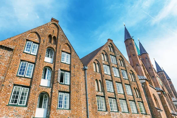 Starobylé Středověké Stavby Lübeck Letní Sezóně Německo — Stock fotografie