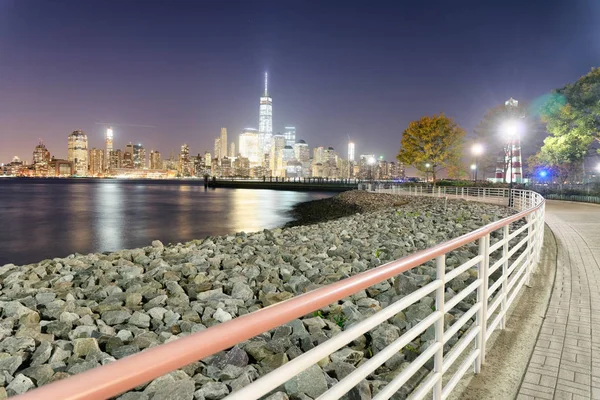 Centro Manhattan Por Noche Visto Desde Jersey City — Foto de Stock