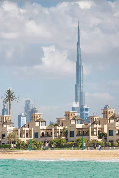 Dubai Dezembro 2016 Horizonte Dubai Visto Praia Cidade Atrai Milhões — Fotografia de Stock