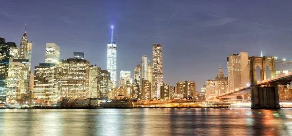 Die Brooklyn Bridge New York City Mit Manhattan Skyline Hintergrund — Stockfoto