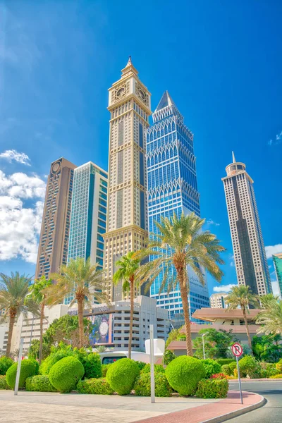 Dubai Uae December 2016 Street View Downtown Dubai Skyscrapers Beautiful — Stock Photo, Image