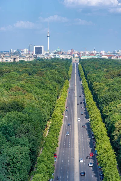 Берлін Місто Довгого Бульвар Передньому Плані Німеччина — стокове фото