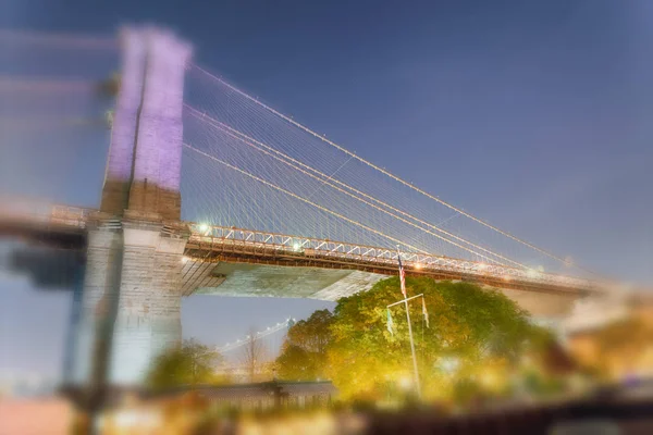 Vista Nocturna Del Puente Brooklyn Nueva York —  Fotos de Stock