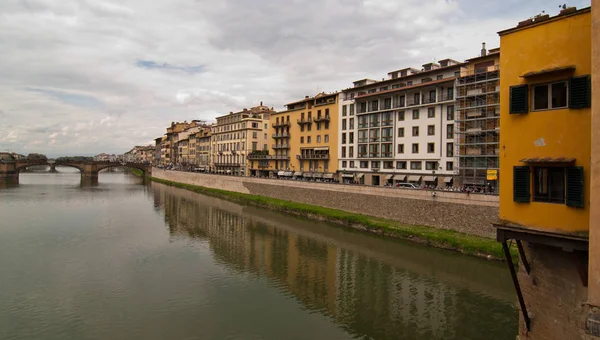 Vista Lungarni Desde Ponte Vecchio Florencia —  Fotos de Stock