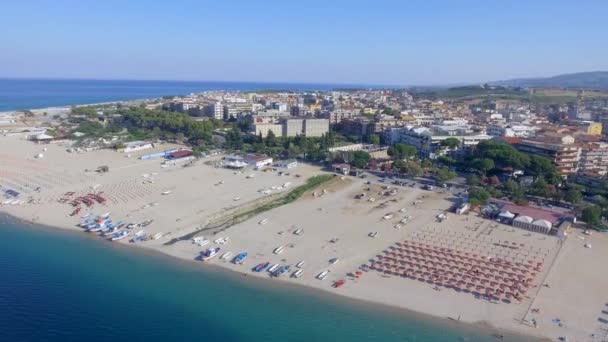 Αεροφωτογραφία Της Παραλίας Soverato Ακτογραμμή Καλαβρία Ιταλία Βίντεο — Αρχείο Βίντεο