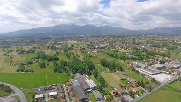 Lucca letecký pohled na krajinu, Toskánsko — Stock video