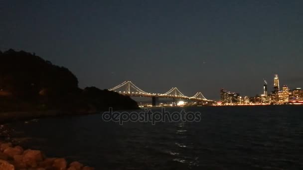 Luchtfoto Van San Francisco Brug Skyline Bij Nacht Californië Usa — Stockvideo