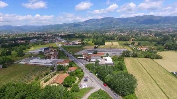 Vista aérea del campo de Lucca, Toscana — Vídeo de stock