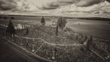 Haçlar Hill, Litvanya. Drone üzerinden havadan görünümü