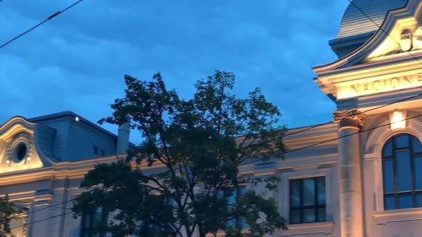 Vista Noche Riga Palaca Letonia Con Hermosos Edificios Históricos Video — Vídeos de Stock