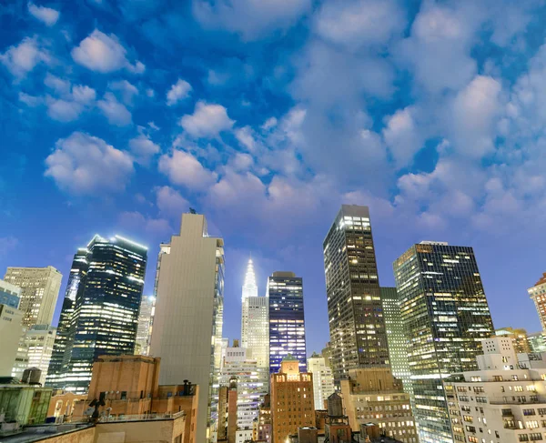 美国纽约市壮观的曼哈顿鸟瞰日落 — 图库照片