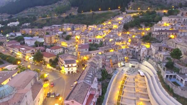 Increíble Vista Aérea Atardecer Ciudad Medieval Vídeo — Vídeo de stock