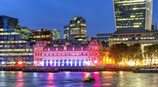 Skyline Canary Wharf Crepúsculo Londres Reino Unido — Fotografia de Stock