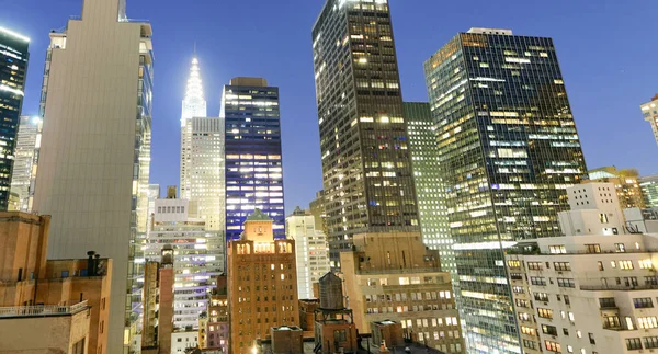 ニューヨーク市 夕暮れ時の素晴らしい空中マンハッタン ビュー — ストック写真