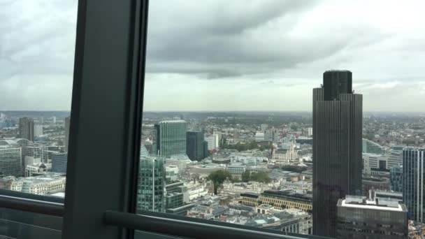 London City Skyline Vista Dalla Finestra Gran Bretagna — Video Stock