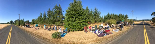 Oregon Eua Agosto 2017 Turistas Moradores Esperam Pelo Eclipse Solar — Fotografia de Stock