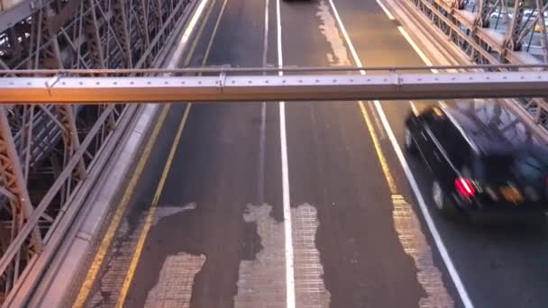 ニューヨーク アメリカ合衆国の有名なブルックリン橋 — ストック動画