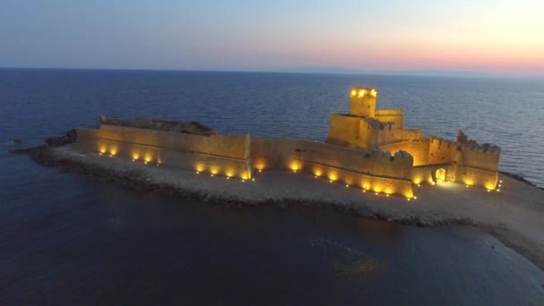 Vista Aérea Panorámica Fortaleza Aragonesa Calabria Italia Vídeo — Vídeos de Stock