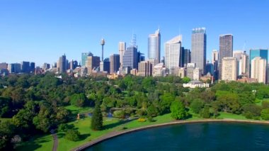 Sydney defne binalar ve park hava görünümünü bir güneşli bir gün, Avustralya, video