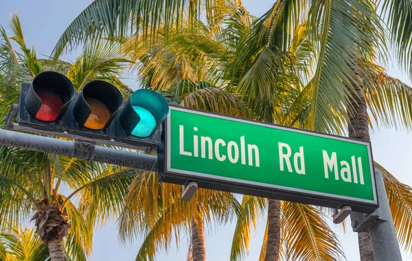 Placa Rua Lincoln Road Mall Uma Estrada Famosa Miami Beach — Fotografia de Stock