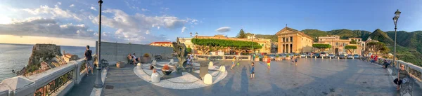 Scilla Italien Juni 2017 Panoramautsikt Över Stadssilhuetten Sunsetfrom Hill Terrace — Stockfoto