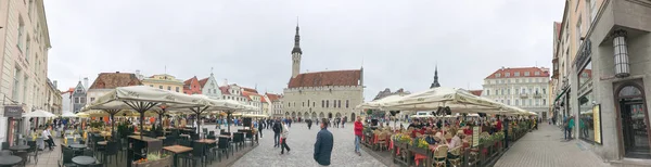 Tallinn Estland Juli 2017 Touristen Spazieren Durch Die Straßen Der — Stockfoto