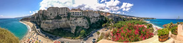 Panorámás Kilátás Kolostor Calabria Tropea Part Menti — Stock Fotó