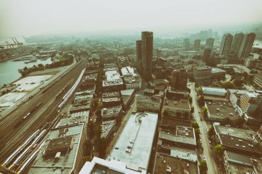 Sisli sabahı Vancouver havadan görünümü.
