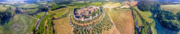 Panorámica 360 Grados Vista Aérea Monteriggioni Hermoso Campo Verano Toscana — Foto de Stock