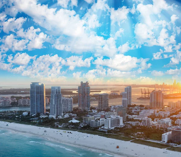 Miami Beach Aerial Skyline Auf Einem Schönen Winter Sonnenuntergang — Stockfoto