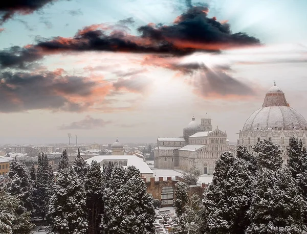 Пиза Италия Площадь Чудес Снегом Вид Закат Воздуха — стоковое фото