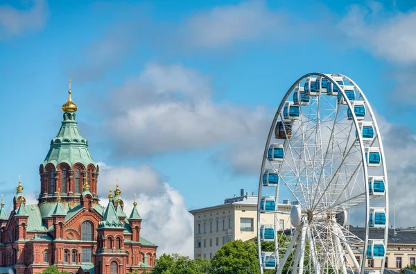 Catedral Uspenski Roda Gigante Helsínquia — Fotografia de Stock