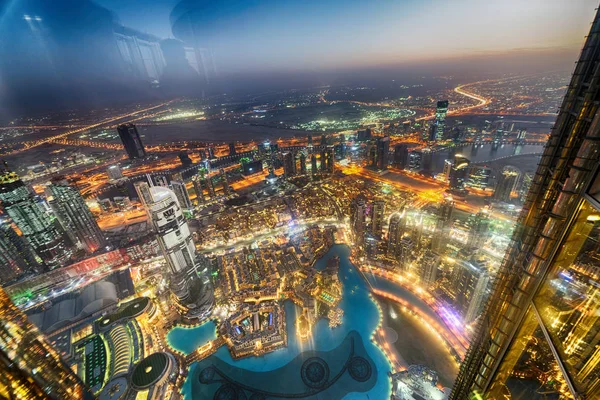 Dubaj Zea Grudnia 2016 Noc Lotu Ptaka Budynków Centrum Pobliżu — Zdjęcie stockowe