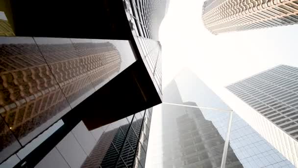 城市摩天大楼的底部视图 — 图库视频影像