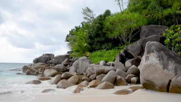 Anse Lazio Plage Située Nord Ouest Île Praslin Seychelles Vidéo — Video