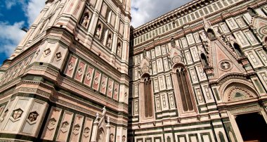 İtalya, Floransa 'daki Piazza del Duomo' nun Mimari Detayları