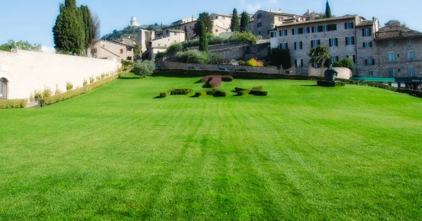 イタリア ウンブリア州のアッシジの建築詳細 — ストック写真