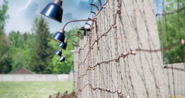 dikenli tel dachau toplama kampı, Almanya